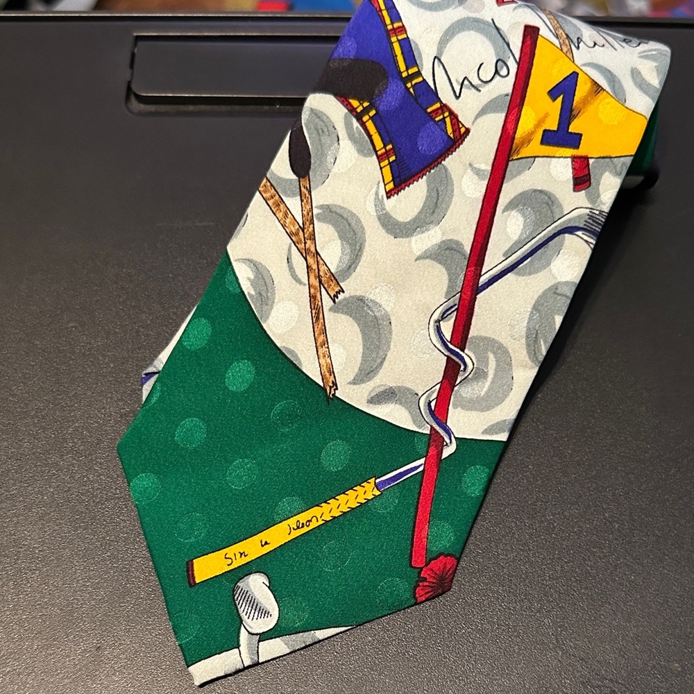 Nicole Miller Golf-Themed vintage 1990 silk Tie